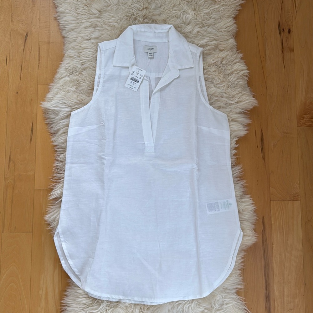 NWT, J Crew white sleeveless top, size XXS